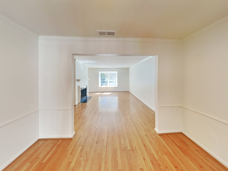 Atlanta Condo: 115 Woodmere Sq NW