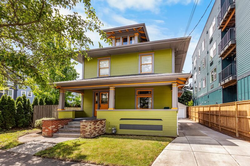 Portland House: 6933 N Interstate Ave