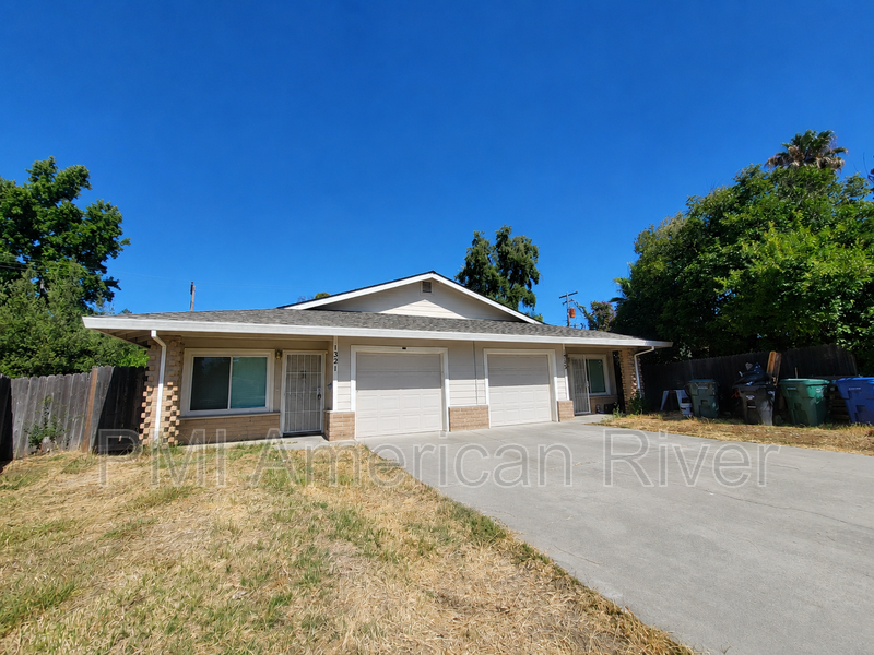 Sacramento Condo: 1321 Oak Terrace Ct