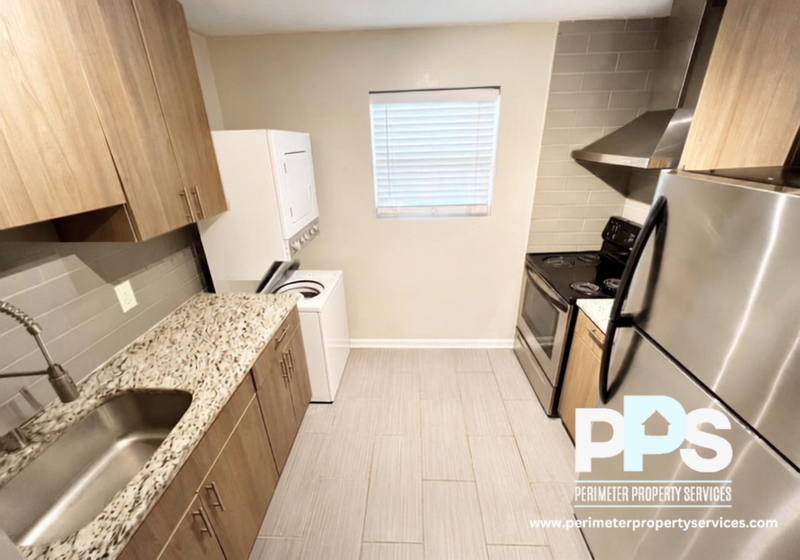 Atlanta House: 221 Lampkin Street NE