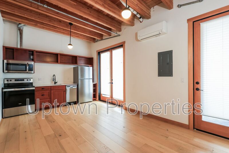 Portland House: 1515 N ROSA PARKS WAY