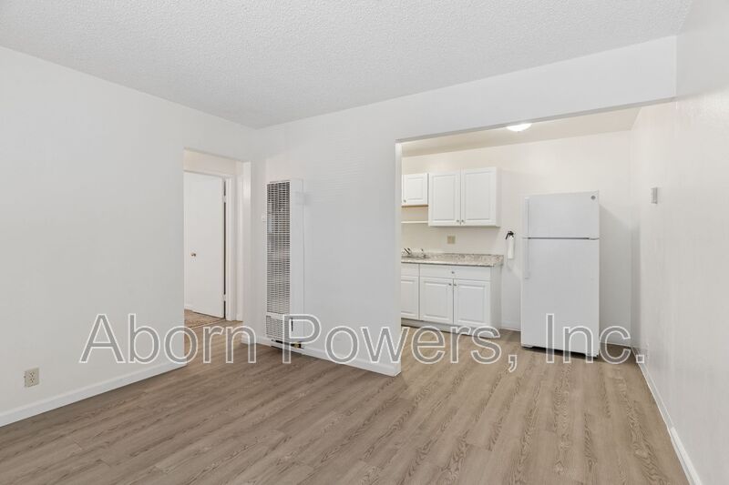 Placerville House: 2807 & 2813 Manor Drive - 2813 - #15