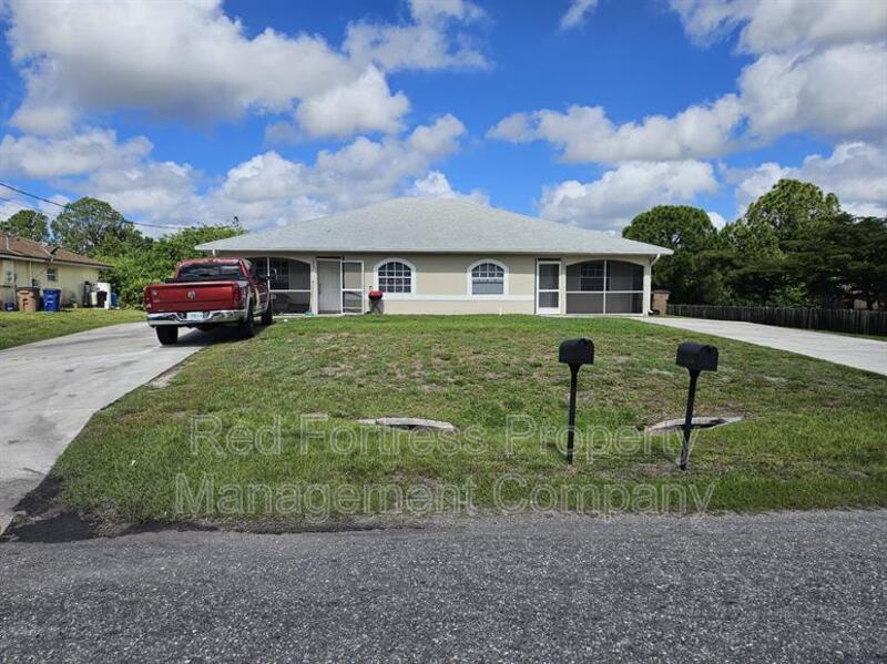 Lehigh Acres Condo: 104 Gordon Ave S