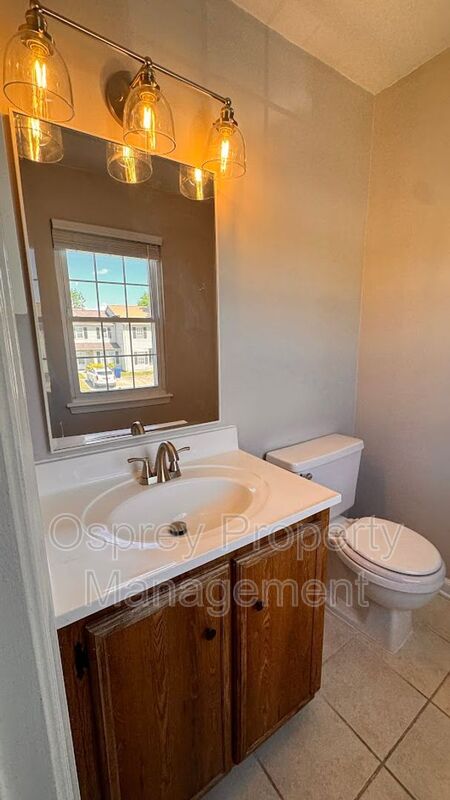 Renovated End-Unit Townhome in Virginia Beach - Photo 10