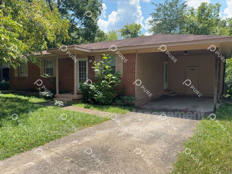Huntsville House: 4209 Tee Jay Drive