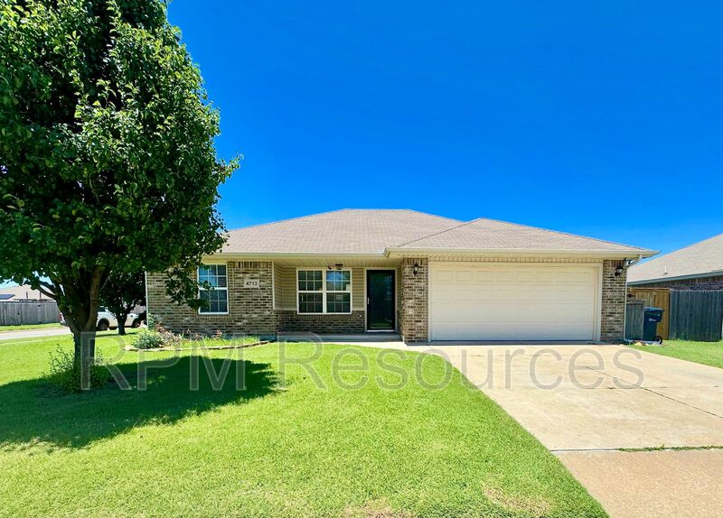 Oklahoma City House: 4713 Hunter Blvd