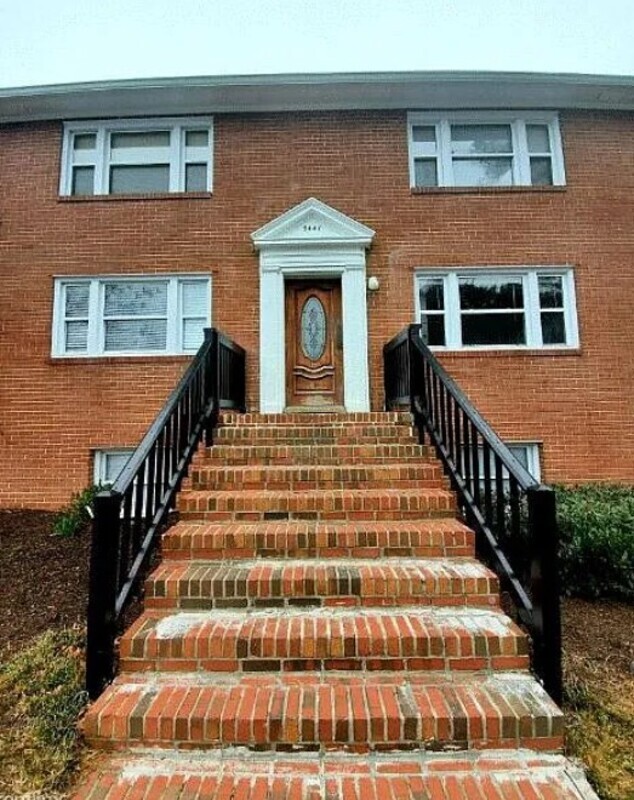 Richmond Condo: 5439 Remuda Dr