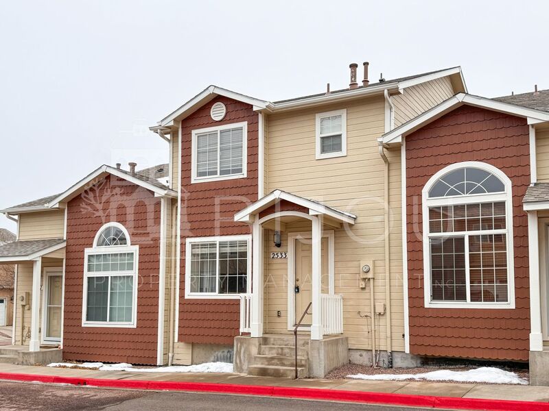 Colorado Springs House: 2533 Mesa Springs View