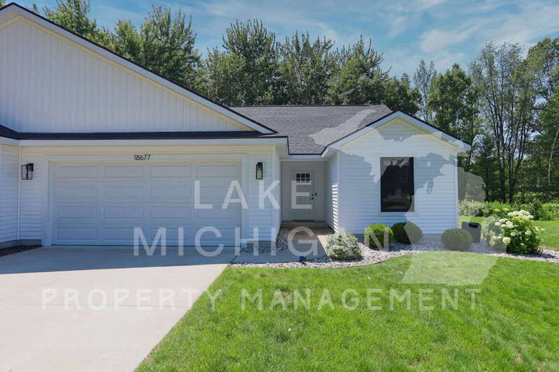Spring Lake Condo: 18677 174th Ave