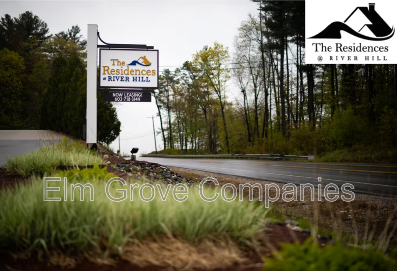 Hooksett House: 512 W. River Road