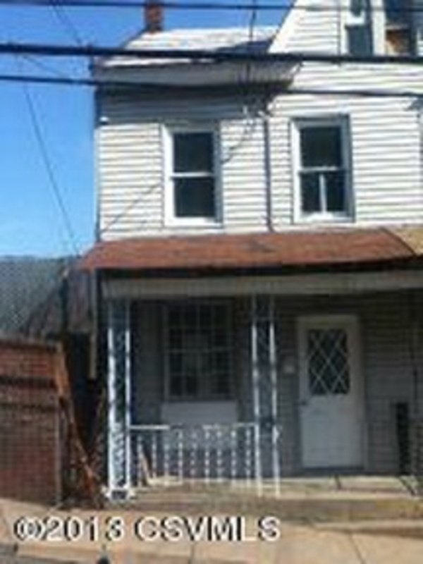 Shamokin House: 1029 East Webster Street