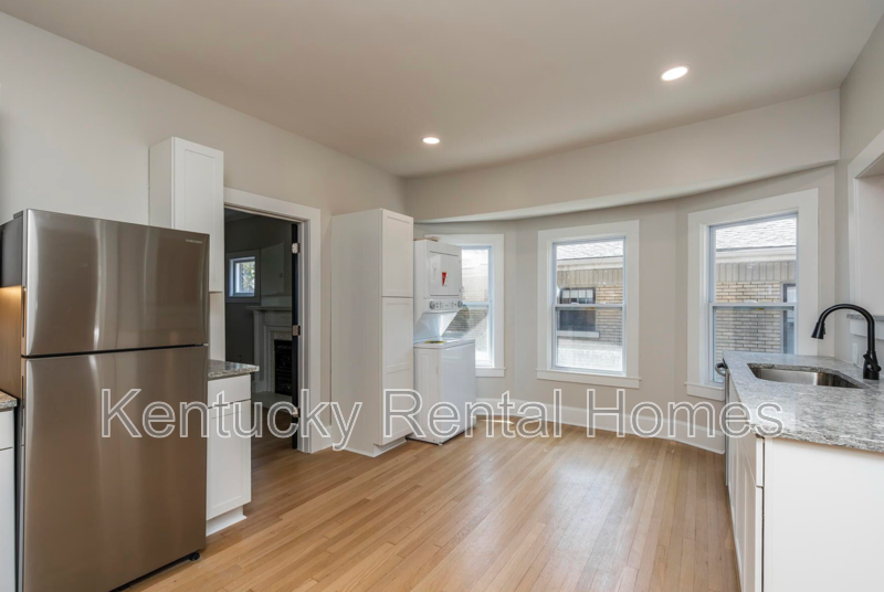 Lexington Condo: 161 Preston Ave