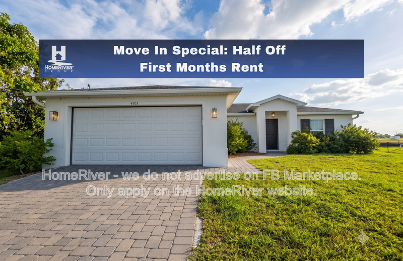 Cape Coral House: 4303 NE 12th Ct