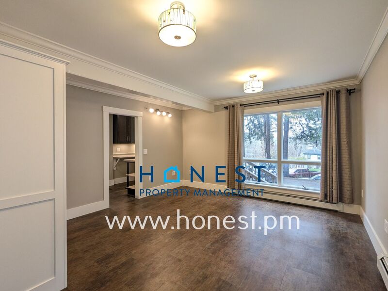 Hallowell Condo: 18 Warren Street