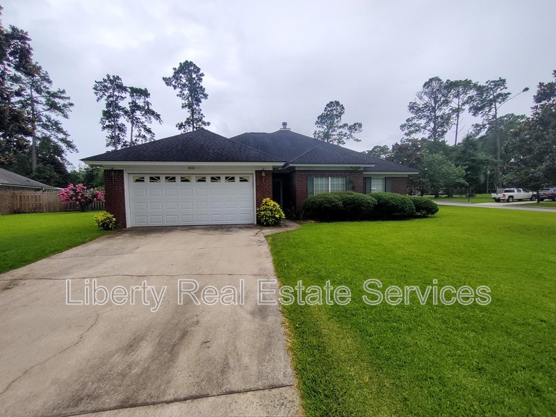 Hinesville House: 801 Hopeton Ct