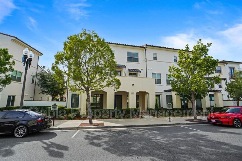 Santa Clarita House: 26261 Prima Way