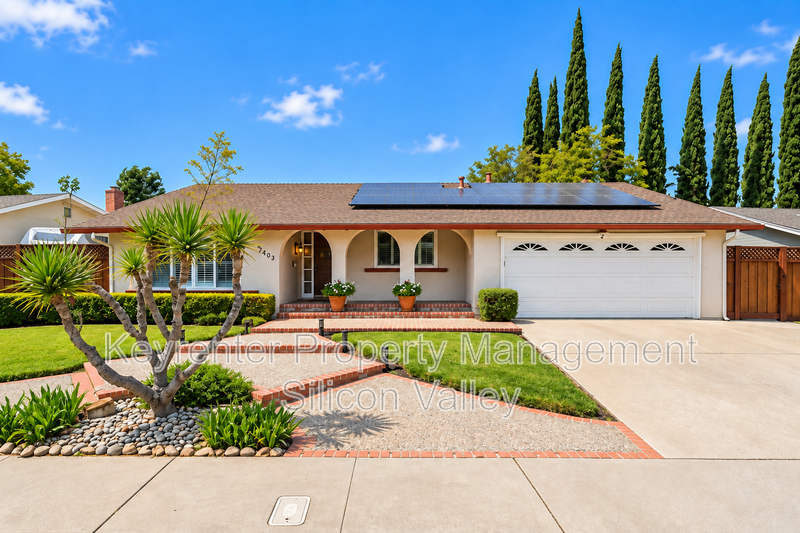 Pleasanton House: 7403 Hillsdale Dr