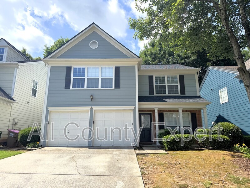 Cumming House: 4318 Shillham Ct