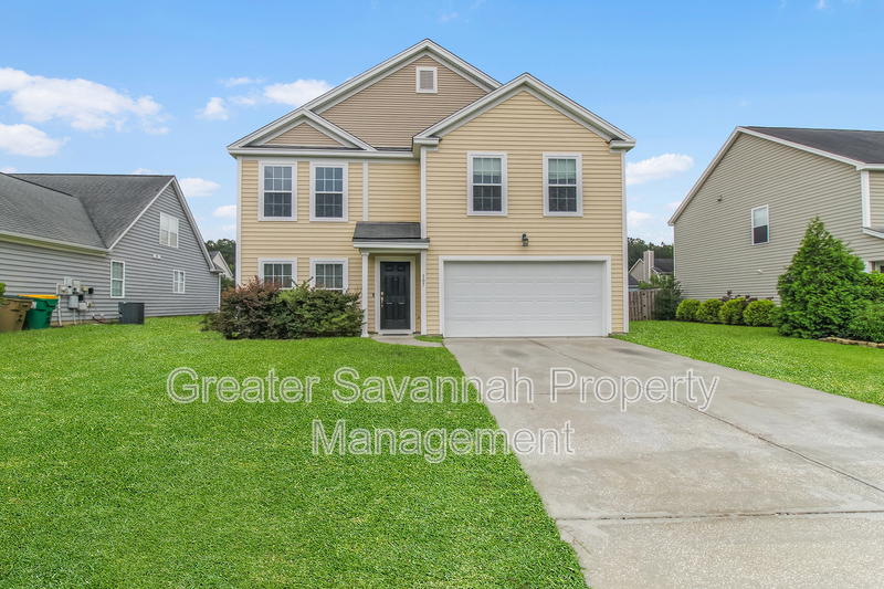 Pooler House: 307 Grasslands Drive