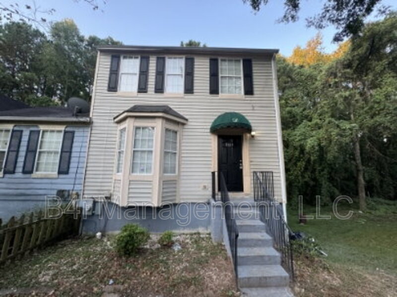 Lithonia House: 2039 Marbut Trce