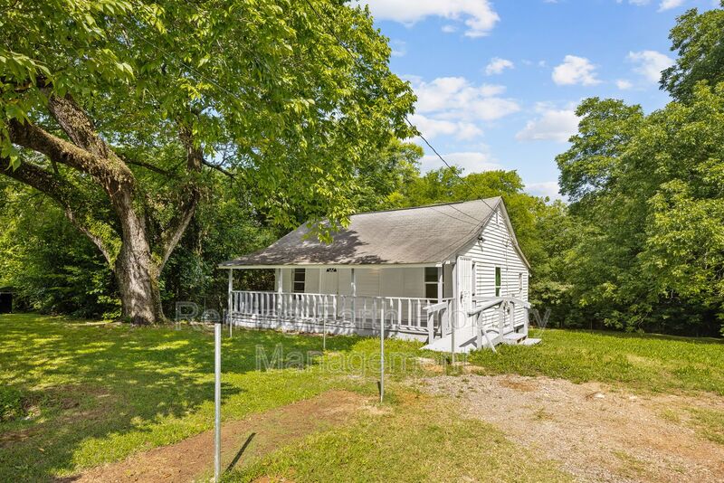 Bessemer House: 3230 Arlington Avenue