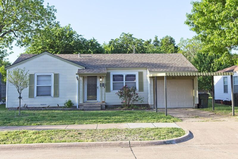 Plano House: 802 22nd Street