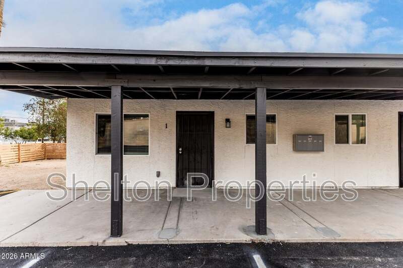 Phoenix Condo: 11230 N 17th Ave, Unit 1