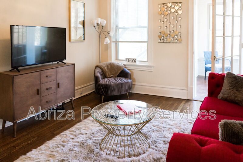 St. Louis Condo: 1651 S Spring Ave