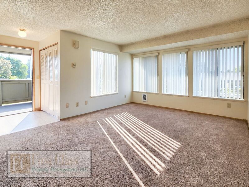 BEAVERTON Condo: 4824 SW MURRAY BLVD