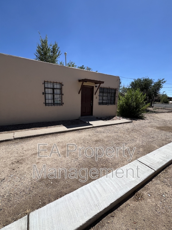 Albuquerque Condo: 525 Cedar St SE