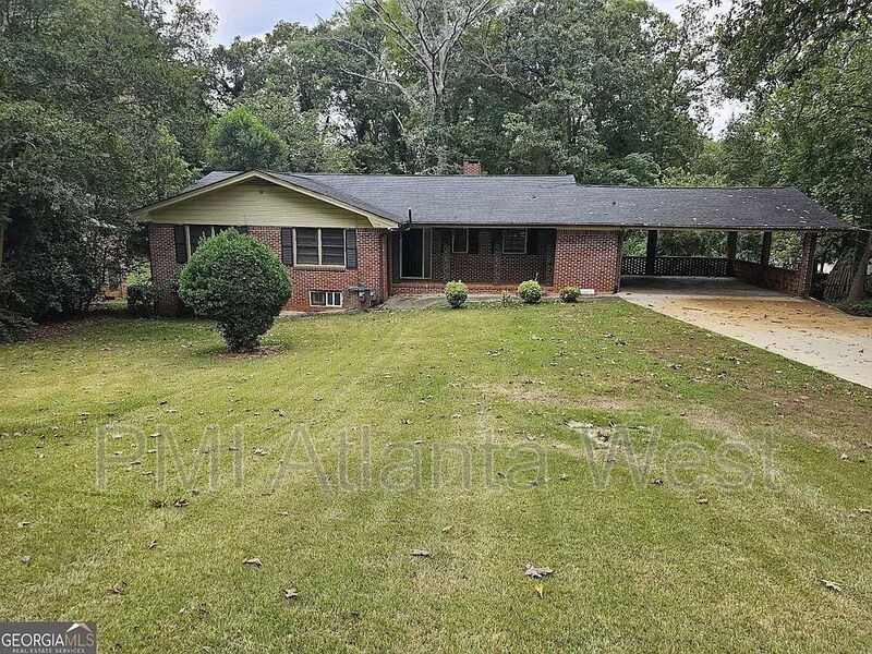 Decatur House: 1715 Highland Place