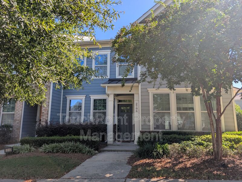 Charlotte Townhome: 2706 Tranquil Oak Place