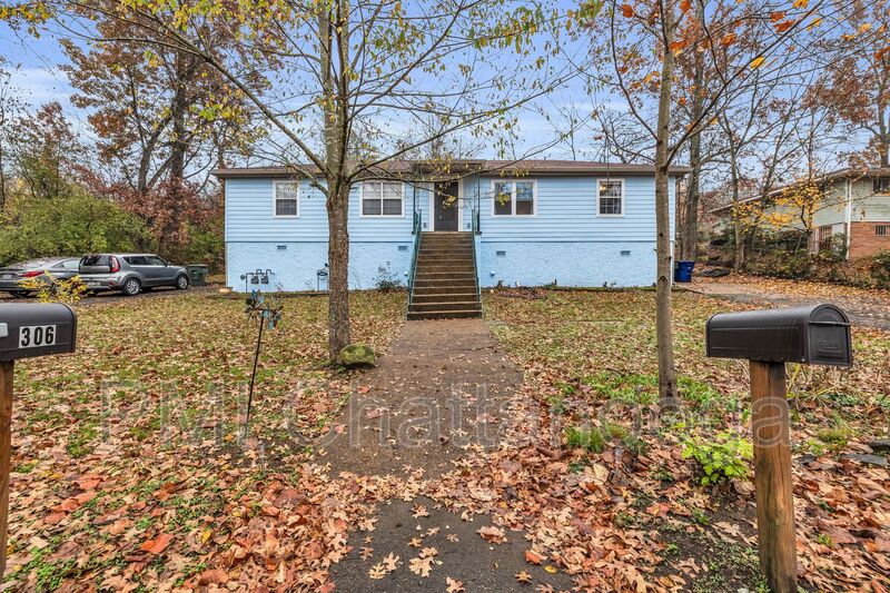 Chattanooga House: 304 Glenwood Circle