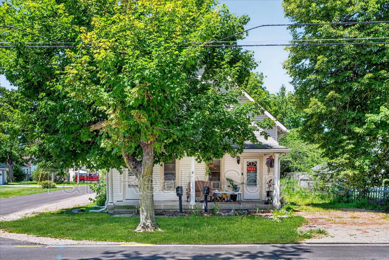 Indianapolis House: 100 North Muessing Street