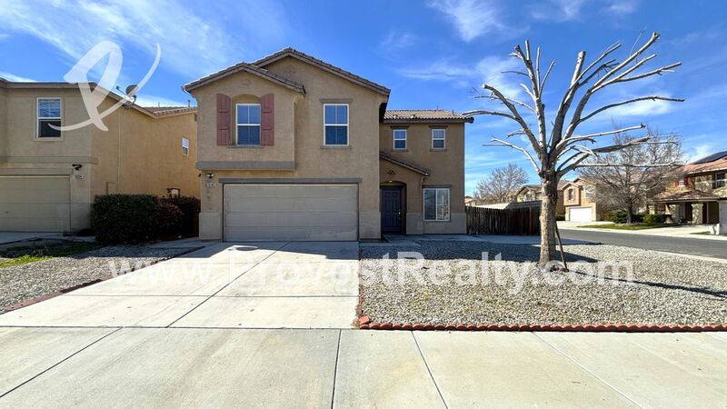 Victorville House: 15142 Foal Ct