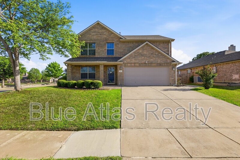 Saginaw House: 601 Steerman Court