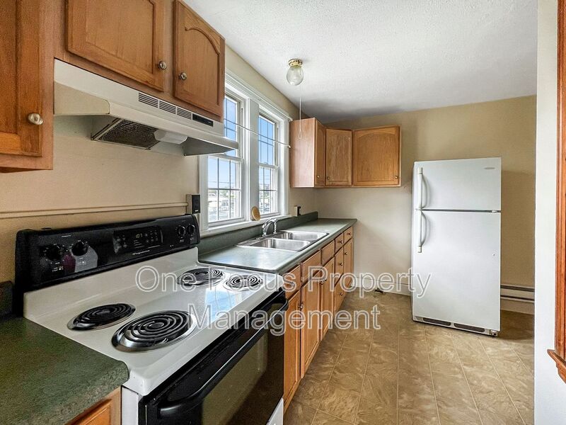 Mill Hall Condo: 236 Pennsylvania Avenue
