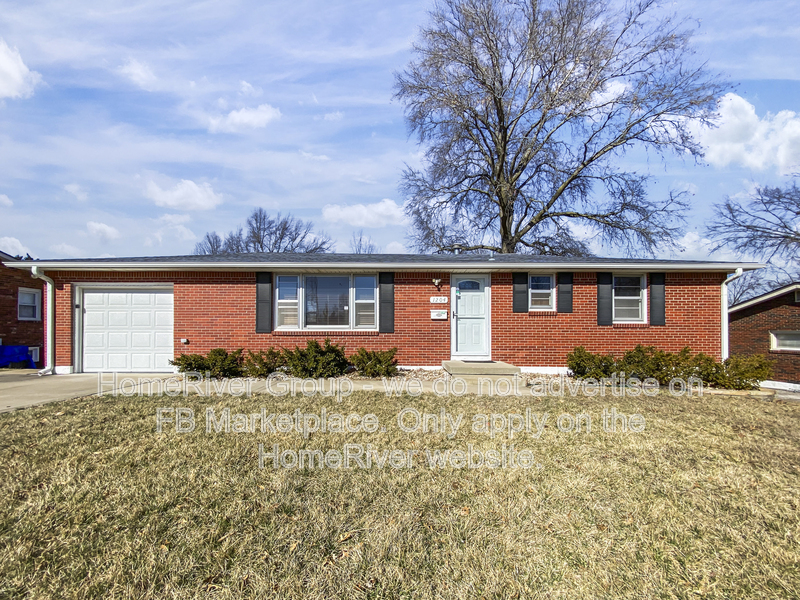 Gladstone House: 1204 NE 68th Ter