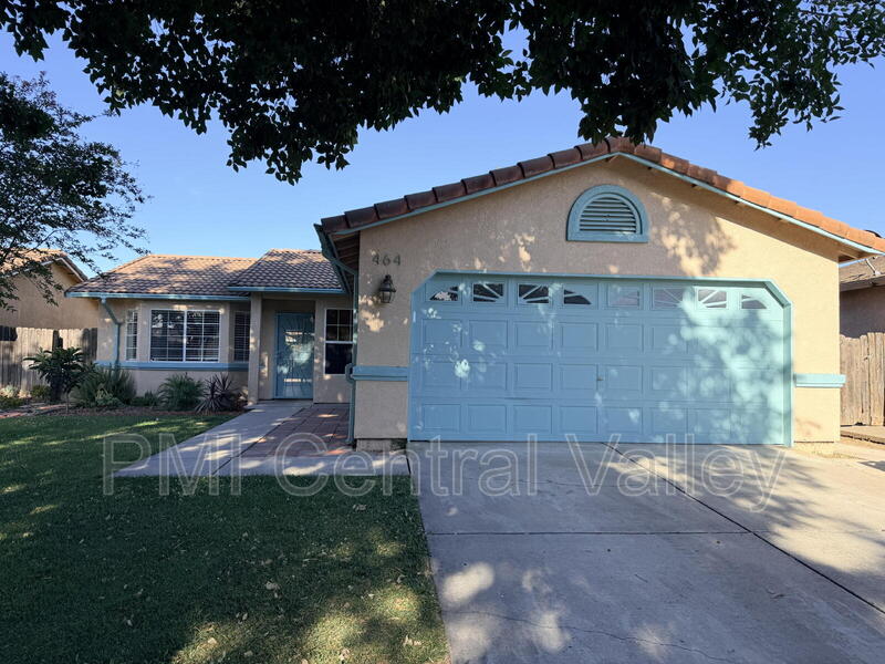 Merced House: 464 Lucas Ct