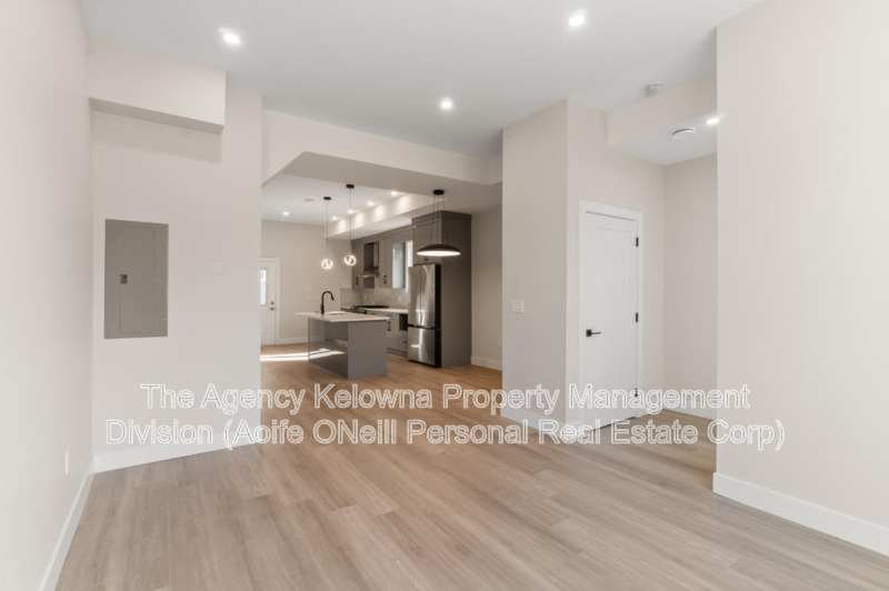 Kelowna Condo: 758 Coopland Cres