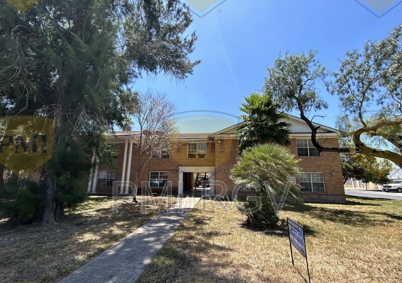 Mcallen Condo: 819 Walnut Ave
