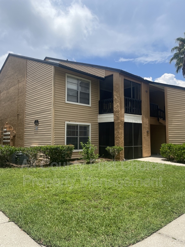 Largo House: 500 Belcher Rd So
