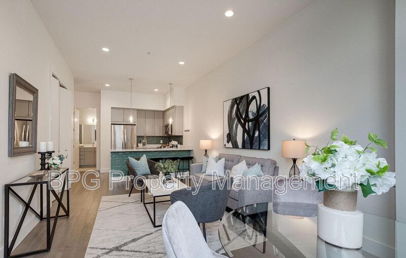 Washington Condo: 3227 Sherman Ave NW
