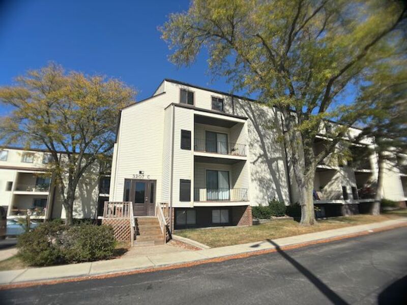 Peoria Condo: 3207 West Willow Knolls Drive