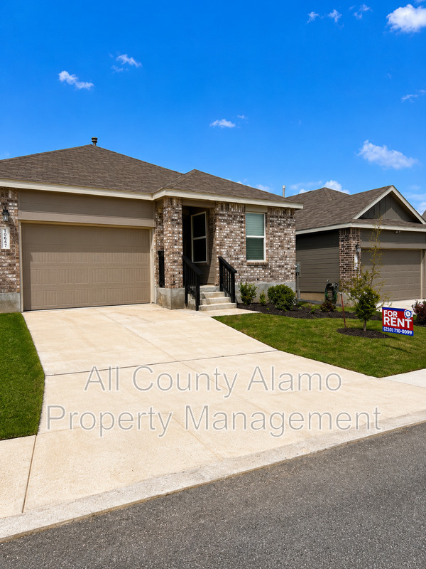 Main Rental Photo 2