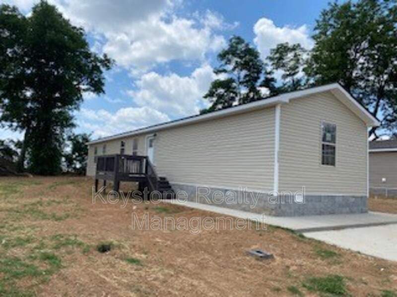 Oak Grove House: 313 Jennifer Street Lot 31