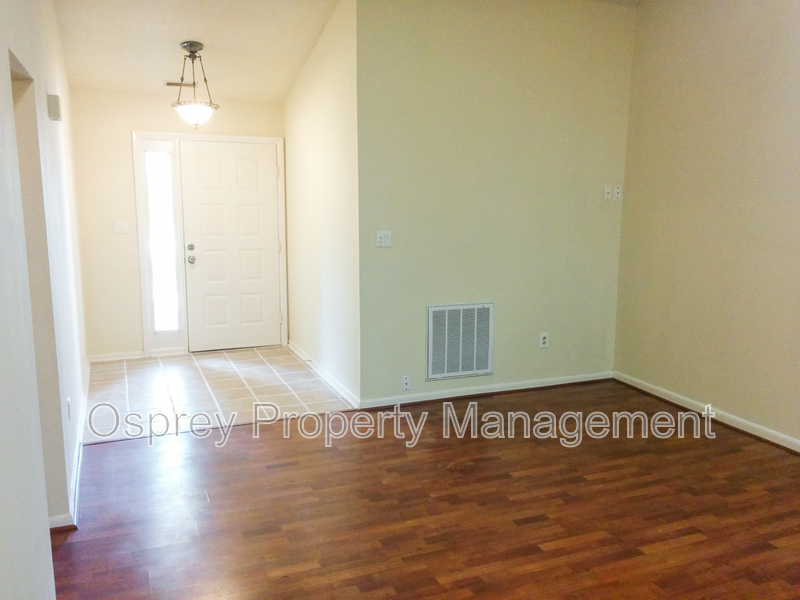 Charming 3-Bedroom Ranch on a Cul-de-Sac! "ASK ABOUT OUR ZERO DEPOSIT" - Photo 11