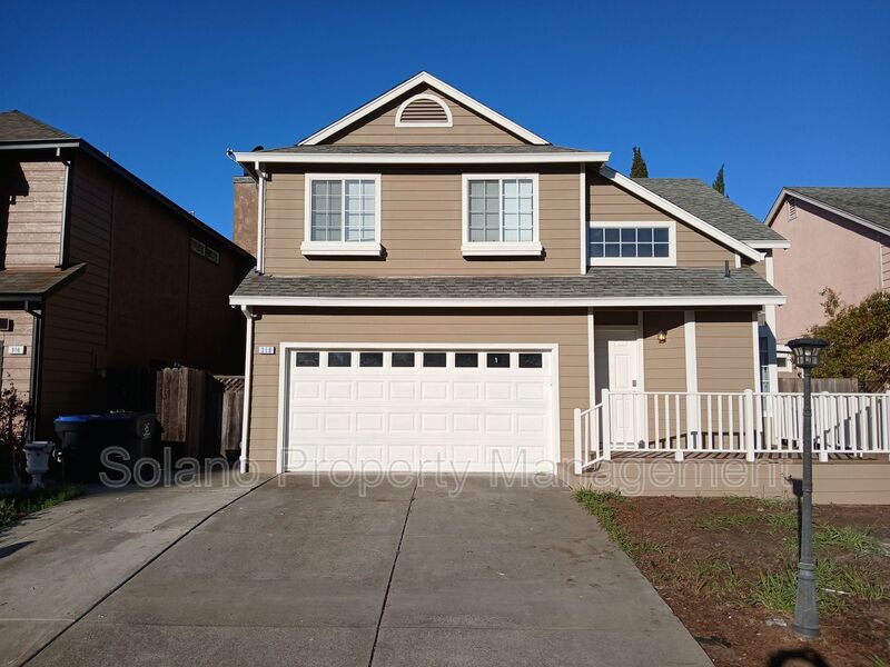 Suisun City House: 318 Ridgecrest Cir.