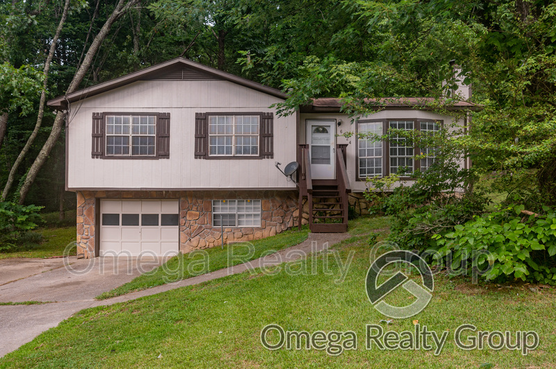 Pinson House: 6524 Kathy Cir