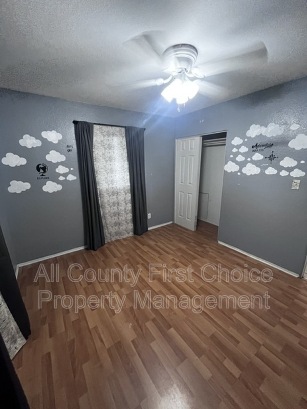 Main Rental Photo 8